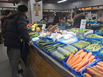 頭水香椿鮮嫩上市，零售價(jià)創(chuàng)三年新低引嘗鮮熱潮